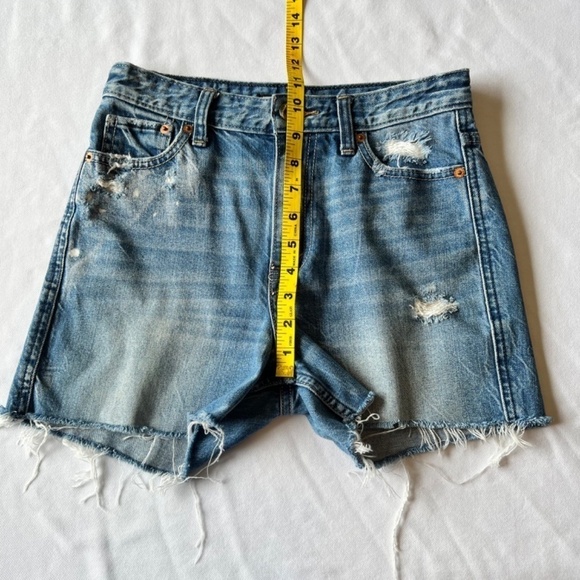 Abercrombie and Fitch High Rise Girlfriend Cut-Off Jean Shorts sz 25 - Picture 9 of 11